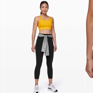 Lululemon black leggings in movement